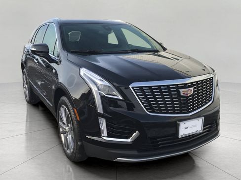 Certified 2025 Cadillac XT5 Premium Luxury image 1
