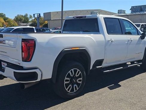 Used 2023 GMC Sierra 2500 AT4 w/ Gooseneck/5TH Wheel Package image 8