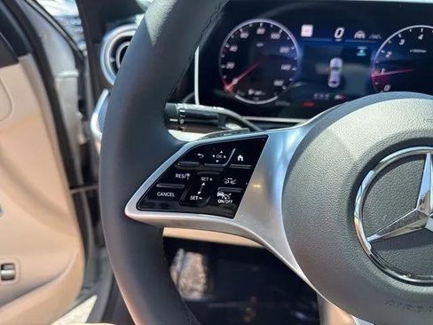 New 2025 Mercedes-Benz C 300 4MATIC Sedan image 14