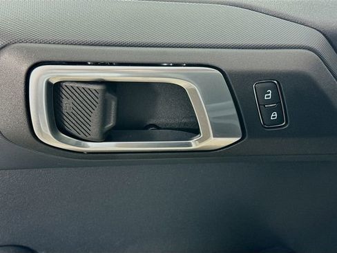 New 2025 Ford Bronco 4-Door image 20