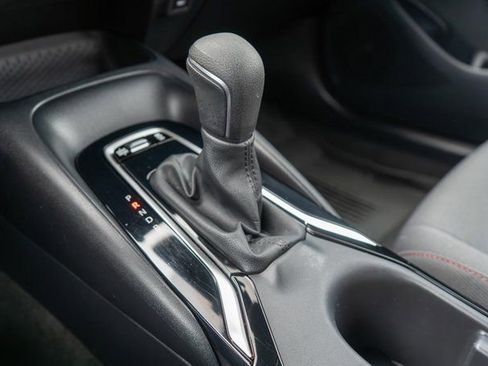 Used 2024 Toyota Corolla SE FWD image 32