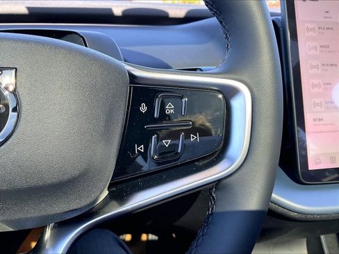 New 2026 Volvo EX30 Ultra w/ Climate Package image 18