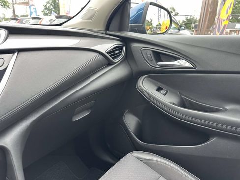 Used 2021 Buick Encore GX Preferred w/ Cold Weather Comfort Package AWD/4WD image 29