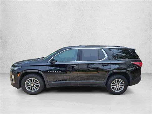 Used 2023 Chevrolet Traverse LT FWD image 8