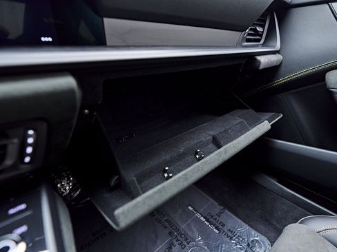 Used 2022 Porsche 911 GT3 image 74