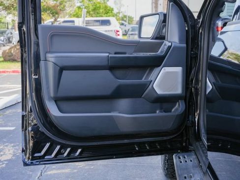 Used 2025 Ford F150 Raptor AWD/4WD image 19