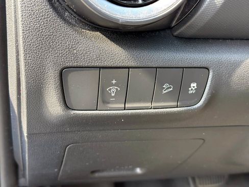 Used 2023 Hyundai Kona SEL w/ Cargo Package AWD/4WD image 21