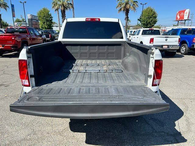 Used 2018 RAM 2500 Tradesman w/ Chrome Appearance Group AWD/4WD image 10