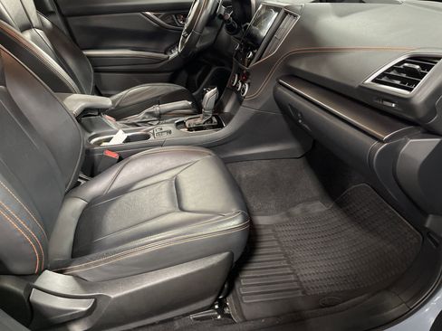 Used 2019 Subaru Crosstrek 2.0i Limited w/ Moonroof Package w/Navigation image 14