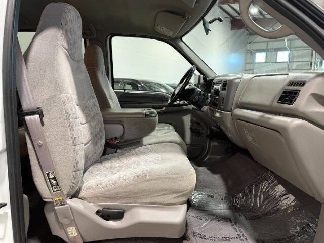 Used 2000 Ford F350 XLT AWD/4WD image 17
