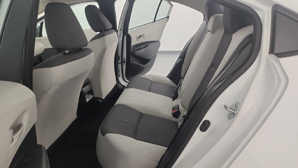 Used 2024 Toyota Corolla LE FWD image 25