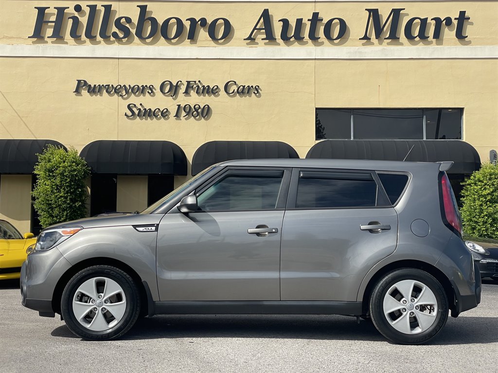 Used 2016 Kia Soul FWD image 3