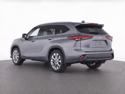 New 2026 Toyota Highlander Limited