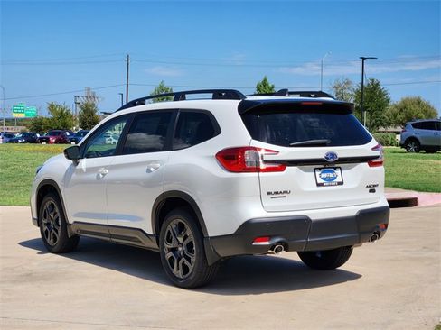 New 2025 Subaru Ascent Bronze Edition image 3