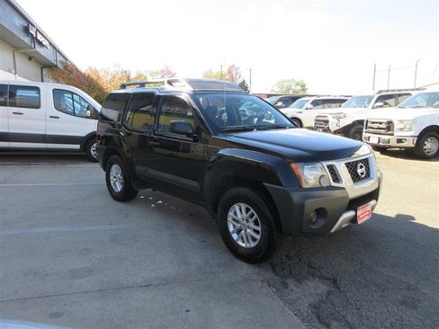 Used 2014 Nissan Xterra S image 9