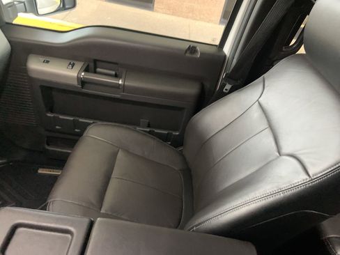 Used 2016 Ford F250 Lariat w/ Snow Plow Prep Package image 26