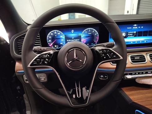 New 2026 Mercedes-Benz GLE 350 4MATIC image 15