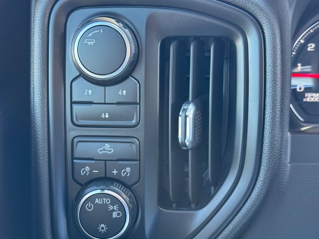 Certified 2024 Chevrolet Silverado 2500 Custom w/ Custom Convenience Package AWD/4WD image 23