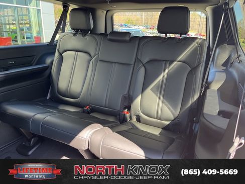 New 2026 Jeep Grand Wagoneer L 4WD image 16