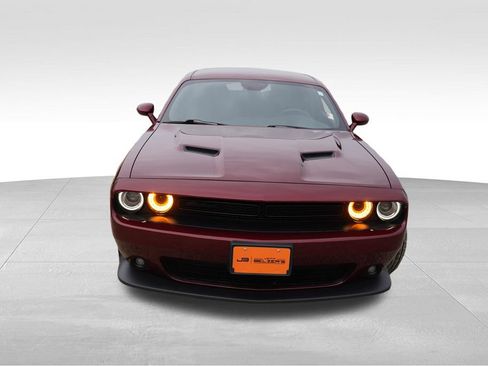 Certified 2022 Dodge Challenger SXT w/ Driver Convenience Group RWD image 12