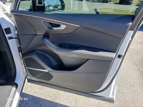 Used 2021 Audi Q7 3.0T Premium Plus w/ Premium Plus Package image 17