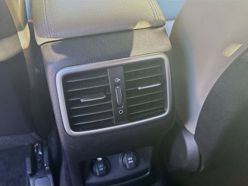 Used 2021 Kia Sportage EX image 22