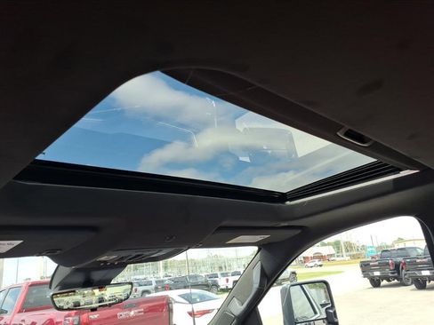 New 2026 GMC Sierra 2500 Denali Ultimate w/ Max Trailering Package image 16