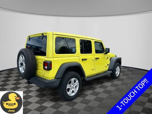 Used 2023 Jeep Wrangler Unlimited Sport w/ Sun And Sound Package AWD/4WD image 5