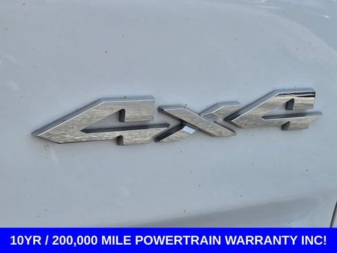 Used 2025 RAM 1500 Laramie AWD/4WD image 18