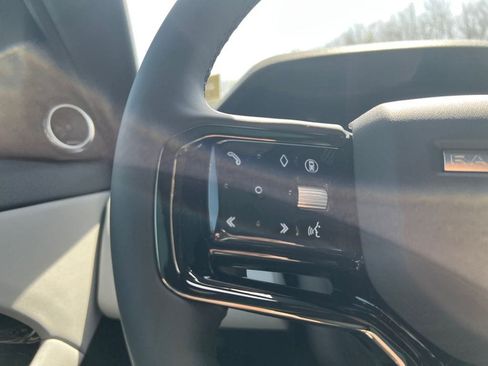 New 2026 Land Rover Range Rover Evoque S AWD/4WD image 15