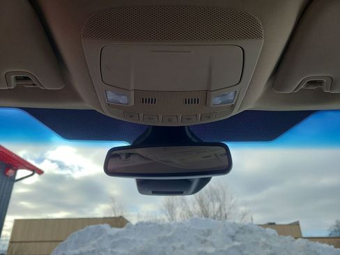 Used 2019 Ford Edge SEL image 32