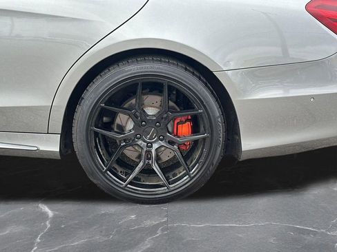 Used 2015 Mercedes-Benz S 550 4MATIC Sedan image 35