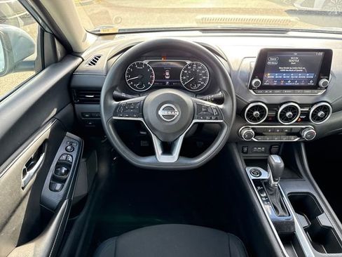 Used 2024 Nissan Sentra SV image 29