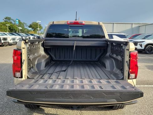 Certified 2024 Chevrolet Colorado Trail Boss w/ LPO, Dark Essentials Package AWD/4WD image 12