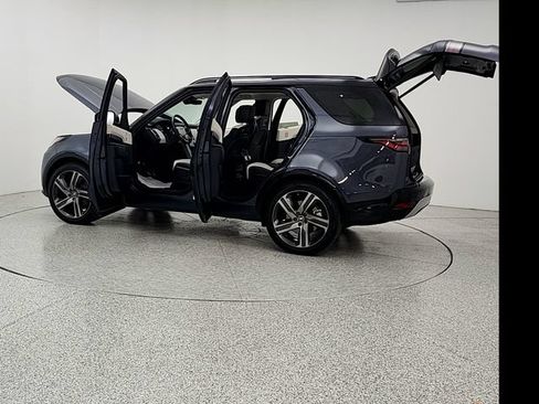 New 2026 Land Rover Discovery Limited Edition AWD/4WD image 12