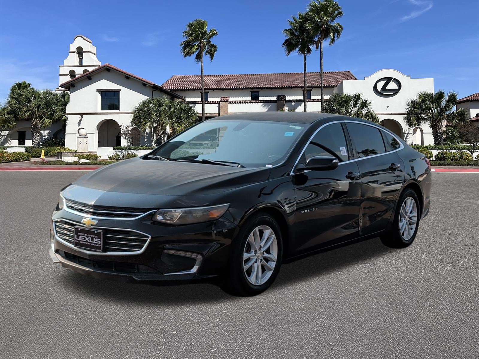 Used 2017 Chevrolet Malibu LT FWD image 5
