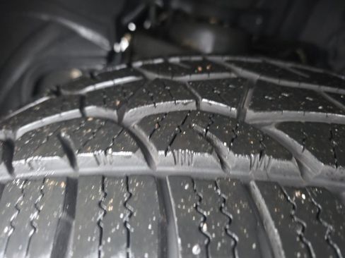 Used 2019 RAM 1500 Express w/ Express Value Package image 9