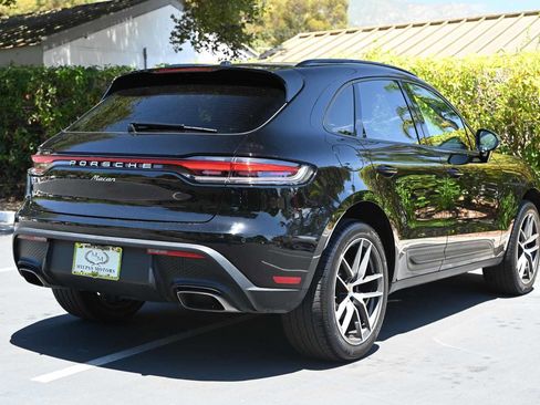 Used 2024 Porsche Macan AWD/4WD image 5