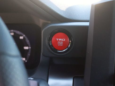 Used 2025 Toyota Tacoma TRD Off-Road AWD/4WD image 23