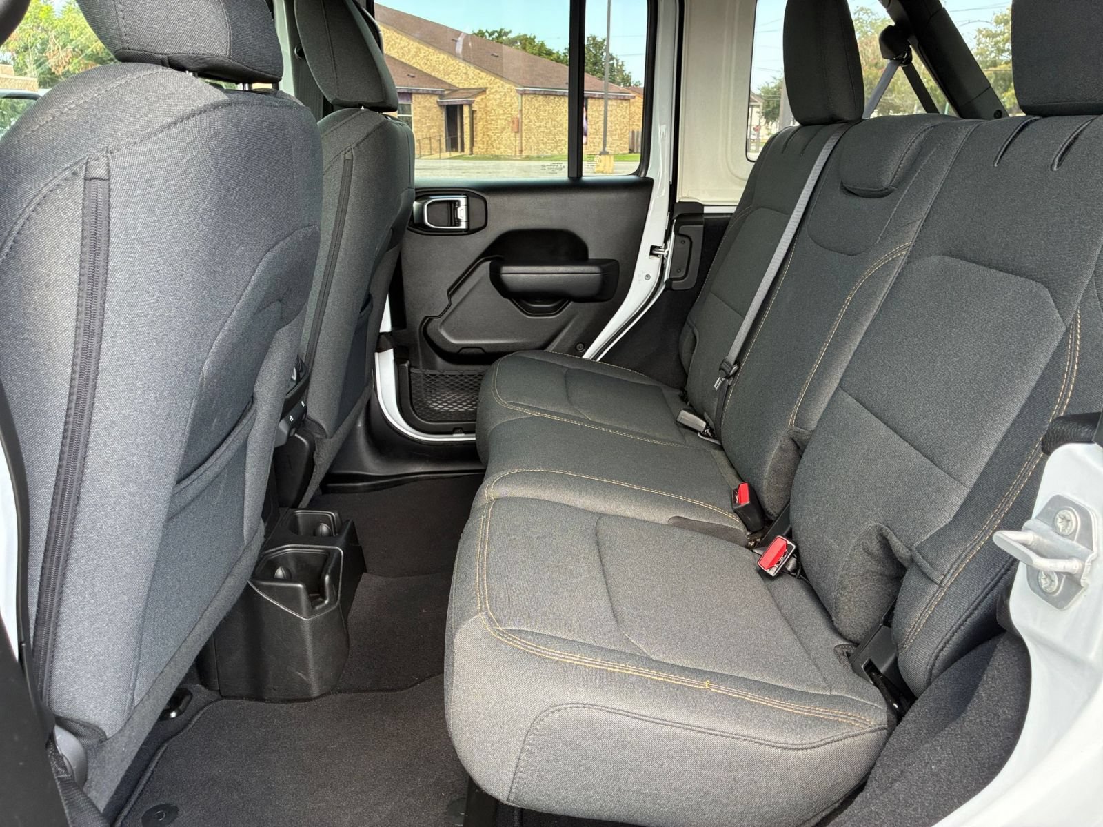 Used 2025 Jeep Wrangler Unlimited Sport AWD/4WD image 22