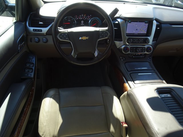 Used 2020 Chevrolet Tahoe Premier AWD/4WD image 16