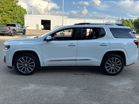 Used 2022 GMC Acadia Denali w/ Denali Ultimate Package AWD/4WD image 5