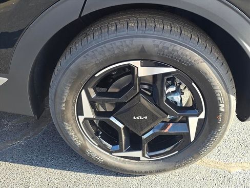 New 2026 Kia Sportage EX w/ EX Panorama Roof Package image 10