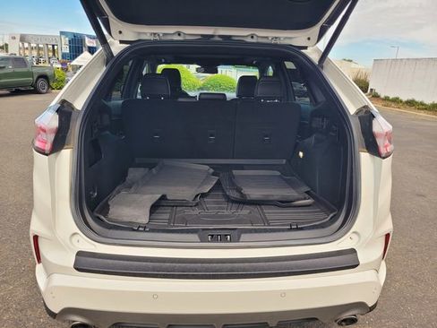 Certified 2020 Ford Edge Titanium w/ Equipment Group 301A image 11