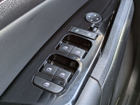 Certified 2024 Kia Sportage EX FWD image 30