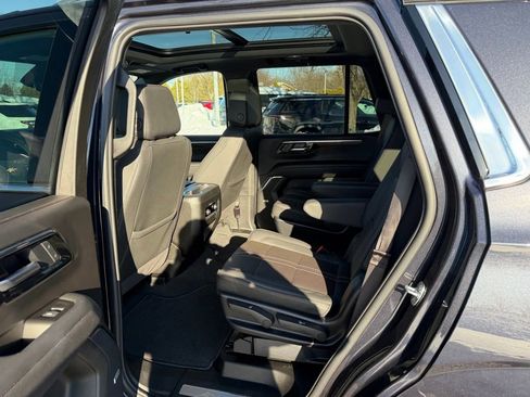 Used 2025 Chevrolet Tahoe High Country w/ Sun And Tow Package image 16