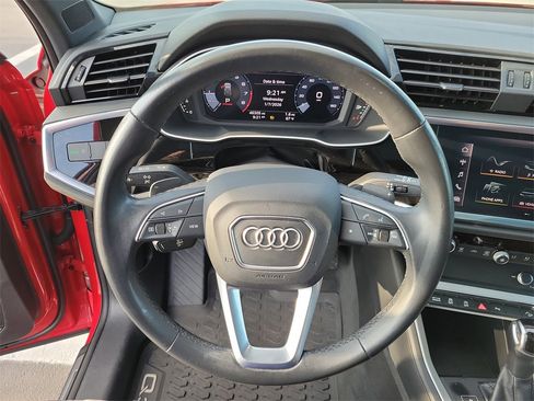 Used 2021 Audi Q3 2.0T Premium w/ Convenience Package image 30