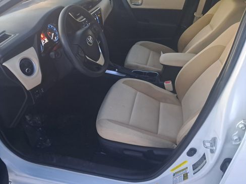 Used 2017 Toyota Corolla LE image 4