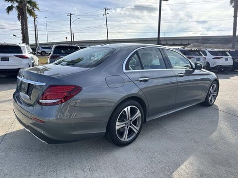 Used 2020 Mercedes-Benz E 350 Sedan image 5