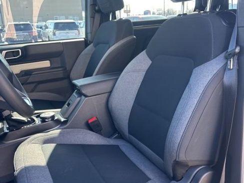 Used 2025 Ford Bronco 2-Door image 22